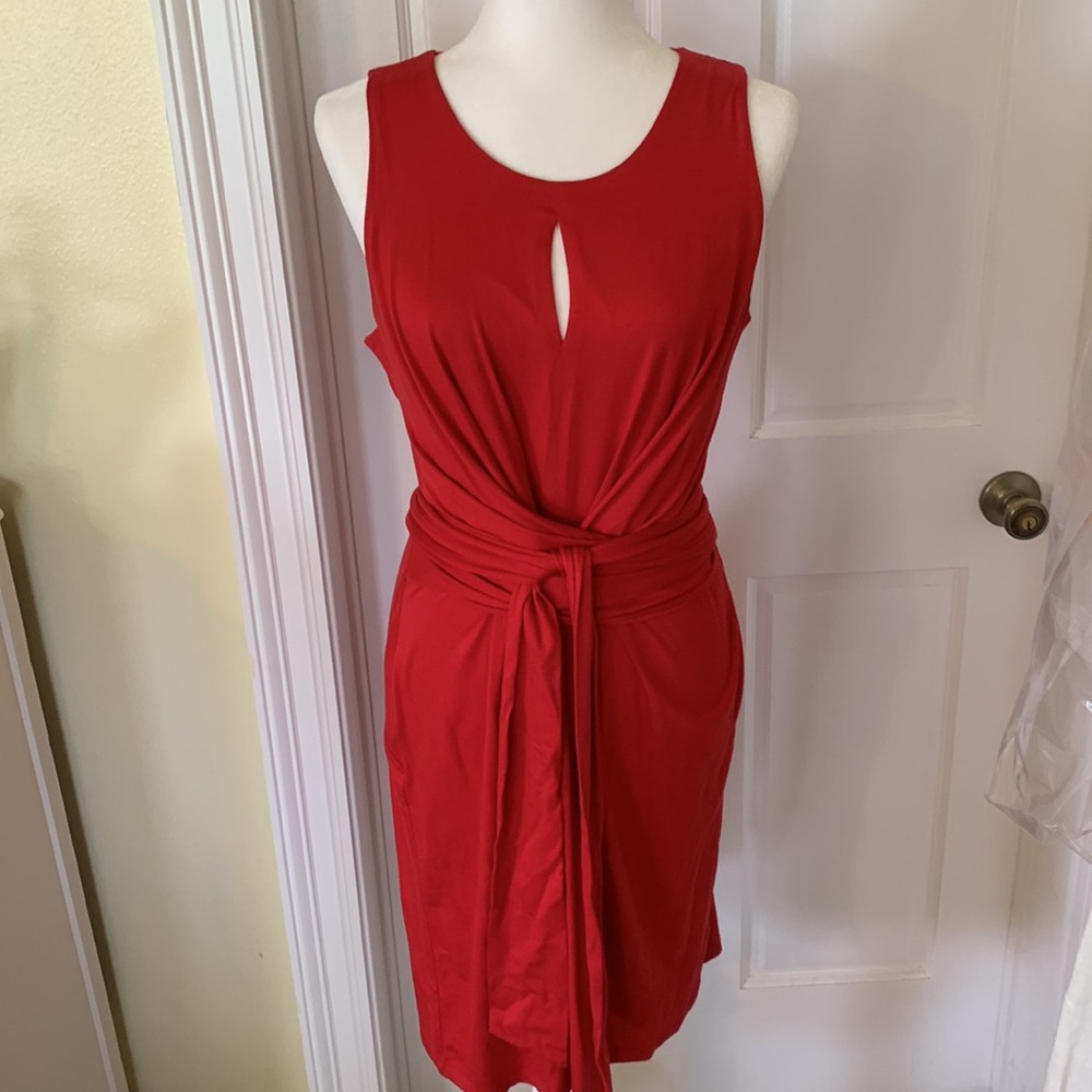 Banana Republic coral color wrap dress - Picture 2 of 4